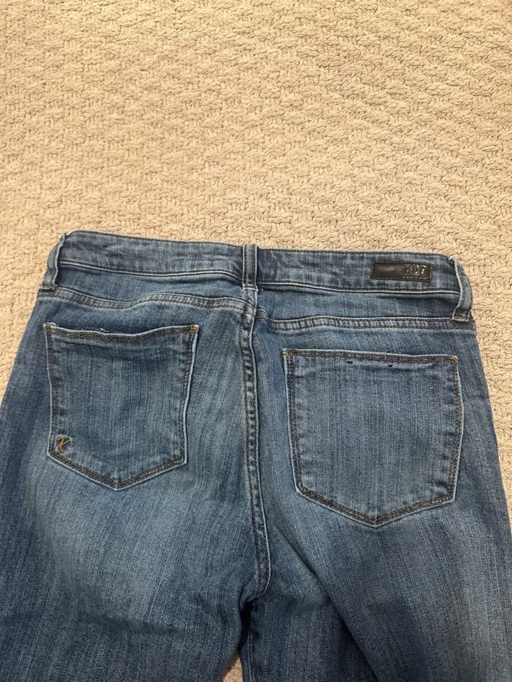 Kut from the Kloth Washed Blue Straight-Leg Jeans with Ankle Zip - Picture 4 of 4